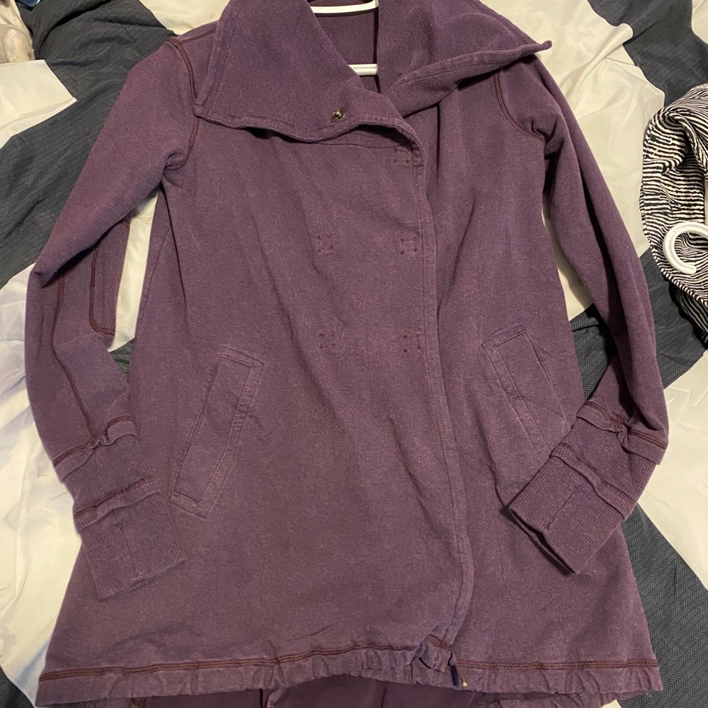 Lululemon gratitude wrap